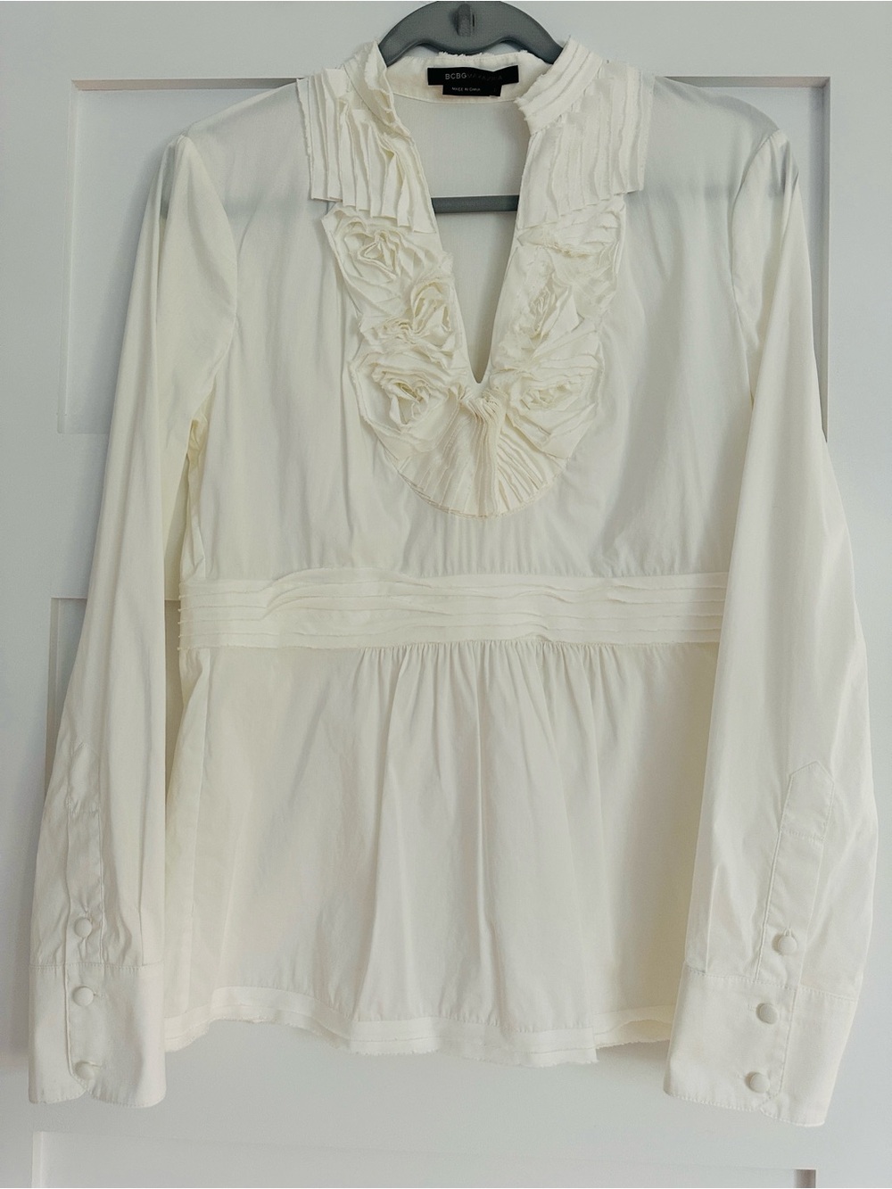 BCBG MaxAzria white shirt blouse small